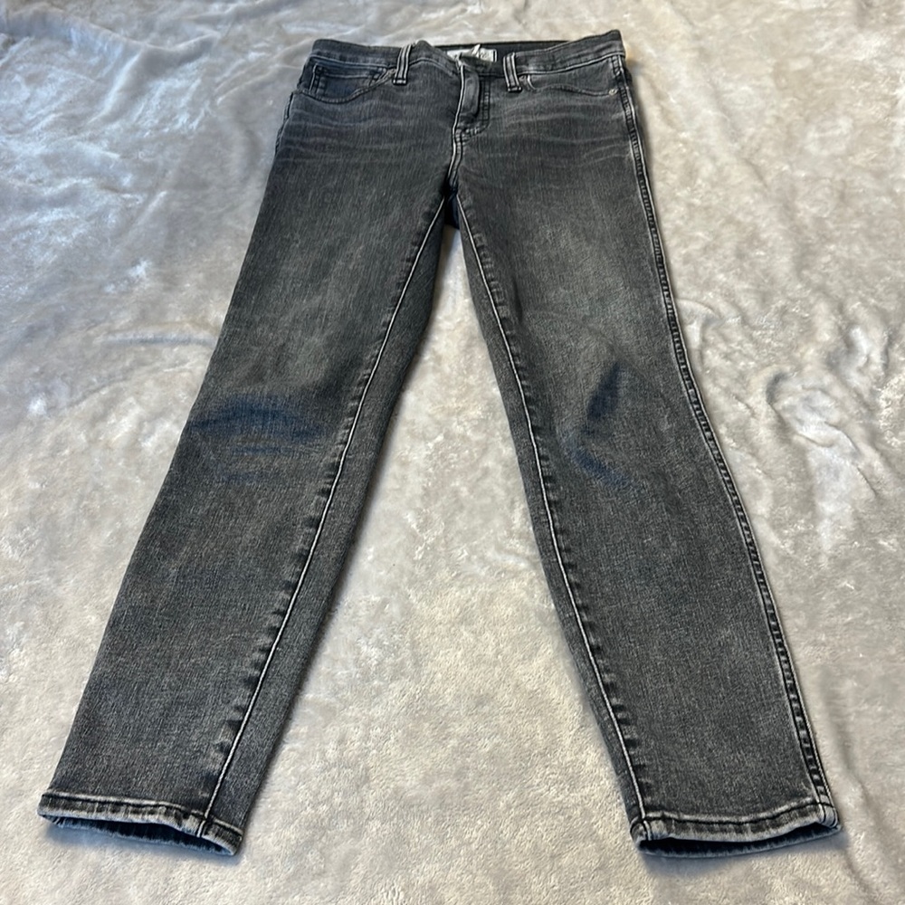 Madewell high rise skinny crop jeans in gray